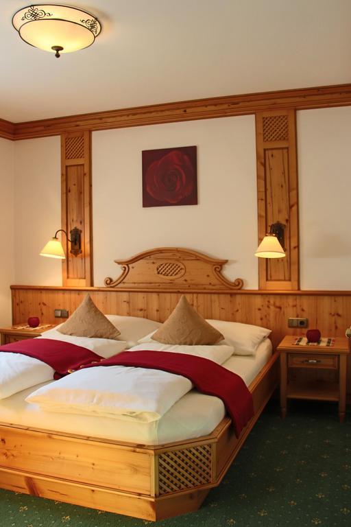 Ferienwohnung Schossleitner - Der Wohlfuehl-Ansitz Am Wolfgangsee Mit Weitblick St. Gilgen Pokój zdjęcie