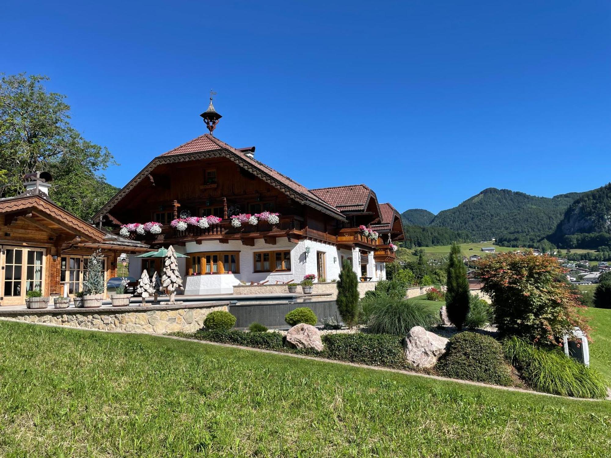 Ferienwohnung Schossleitner - Der Wohlfuehl-Ansitz Am Wolfgangsee Mit Weitblick St. Gilgen Zewnętrze zdjęcie